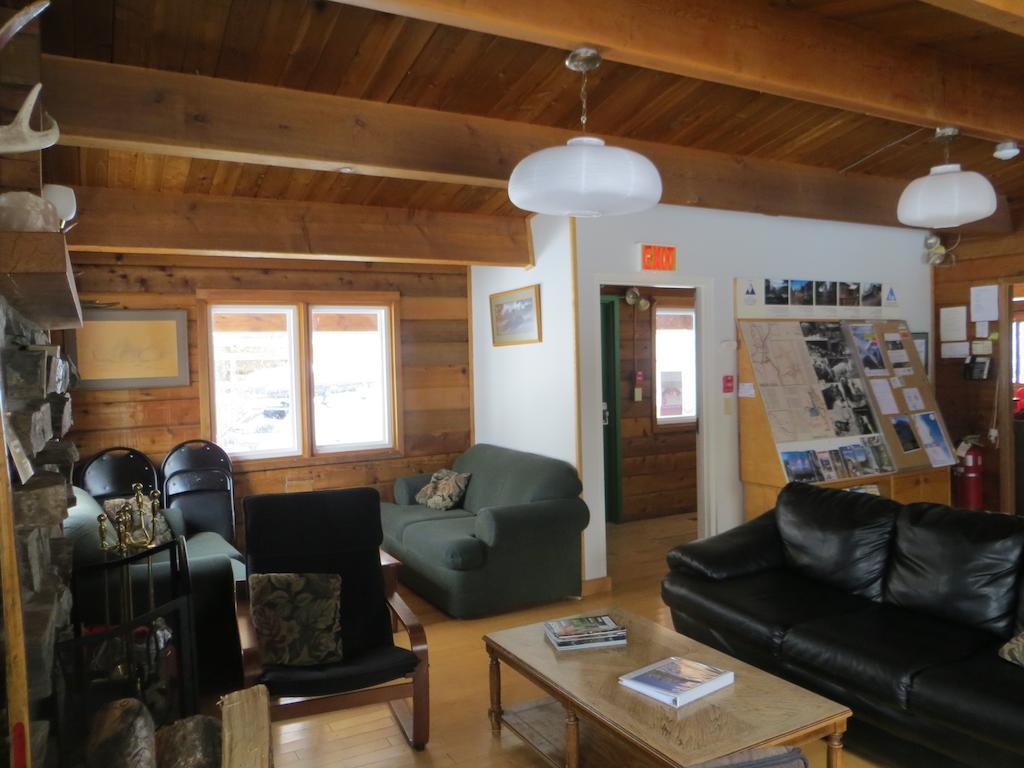 Hi Kananaskis Wilderness - Hostel المظهر الخارجي الصورة